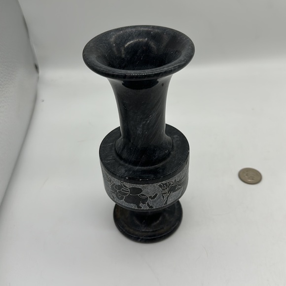 Vintage Soapstone Carved Bud/Flower Vase 7” Tall approx. weighs almost 2lbs. - Picture 8 of 9